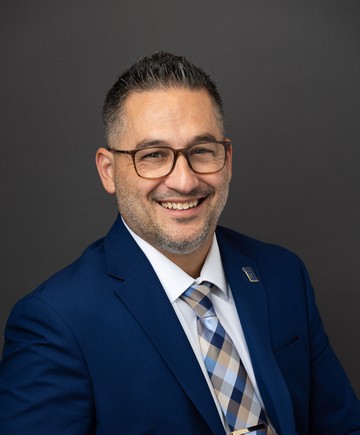 Michael  Pereira